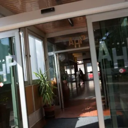 Auto Park Hotel-3